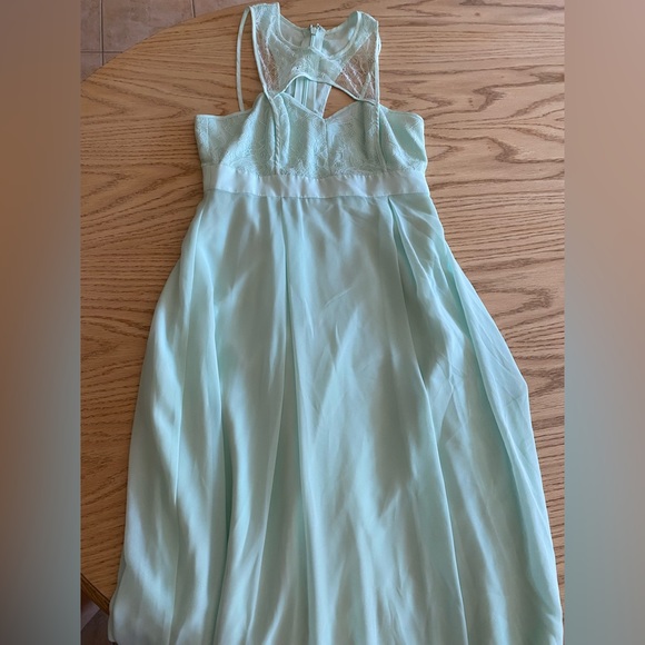 BCBG Generation mint green maxi dress size 4 - Picture 3 of 5